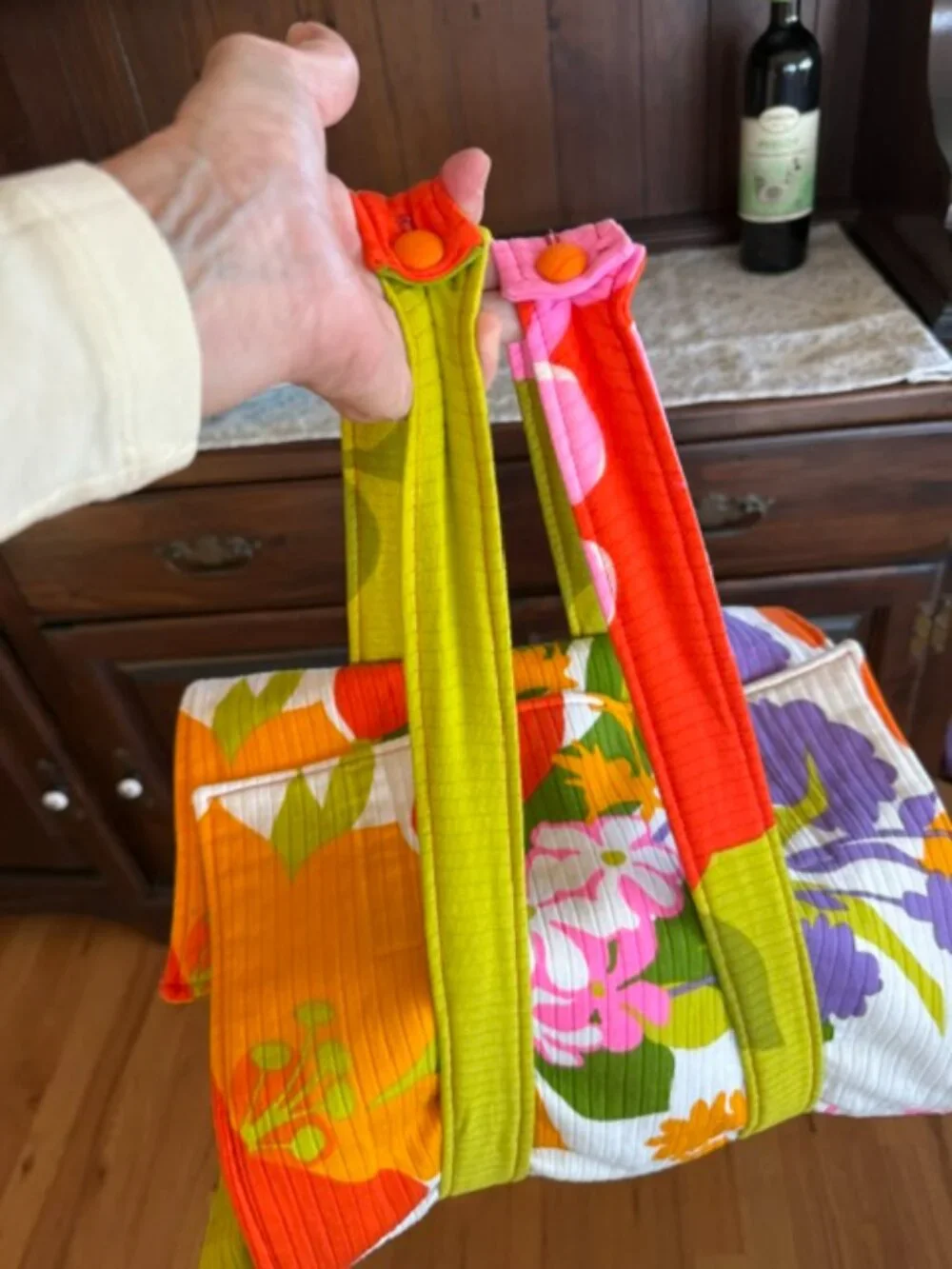 Hand Made Casserole / Pie Carrier. Machine Wash and Dry.